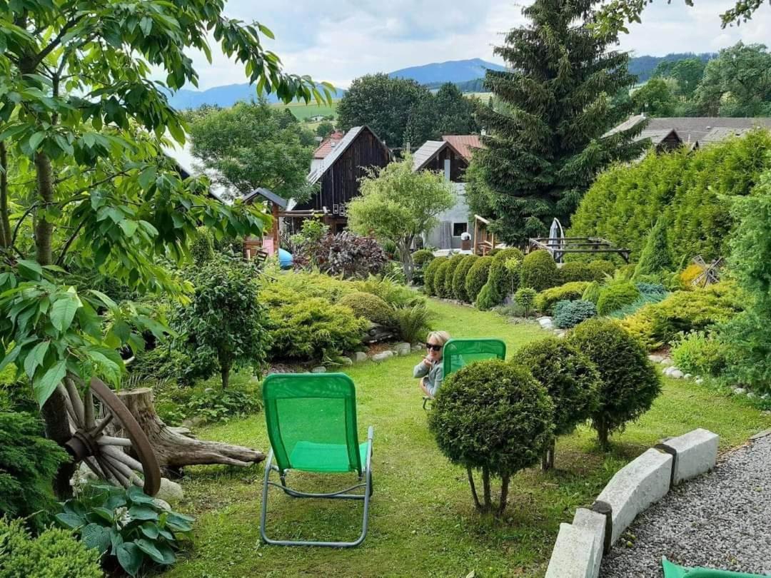 Guesthouse Eden Liptovský Mikuláš Buitenkant foto