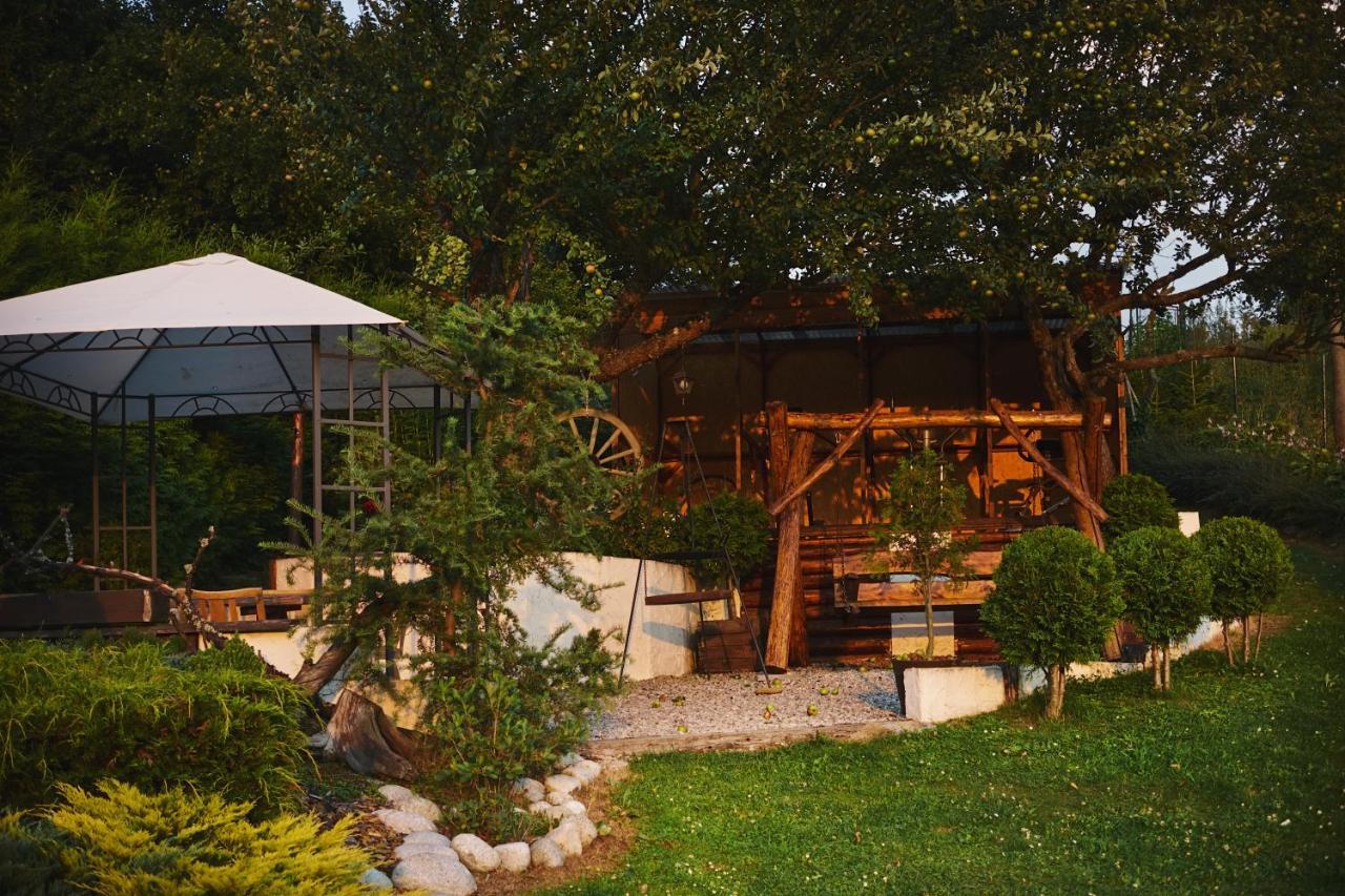 Guesthouse Eden Liptovský Mikuláš Buitenkant foto